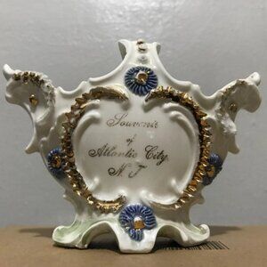 Antique 1907 Atlantic City New Jersey Souvenir Porcelain Basket Beaded Gold Vase